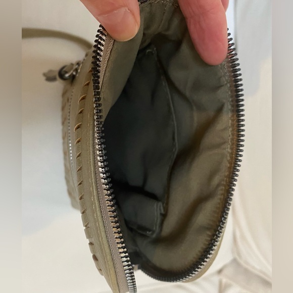 Crossbody bag - Picture 5 of 5